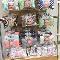 東武百貨店池袋店ベビーエレファントイヤーズ期間限定ショップ ネックピロー・ブランケット展示中